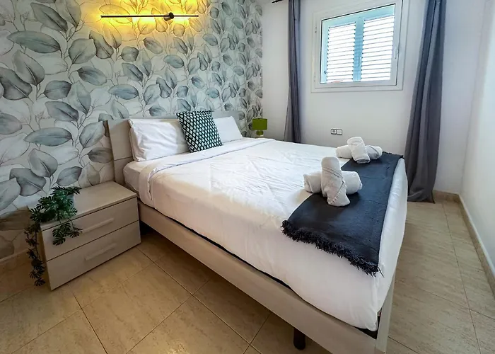 Sunlight By Hello Homes * סיטגס