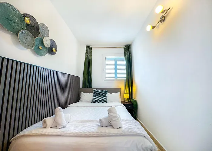 דירה Sunlight By Hello Homes