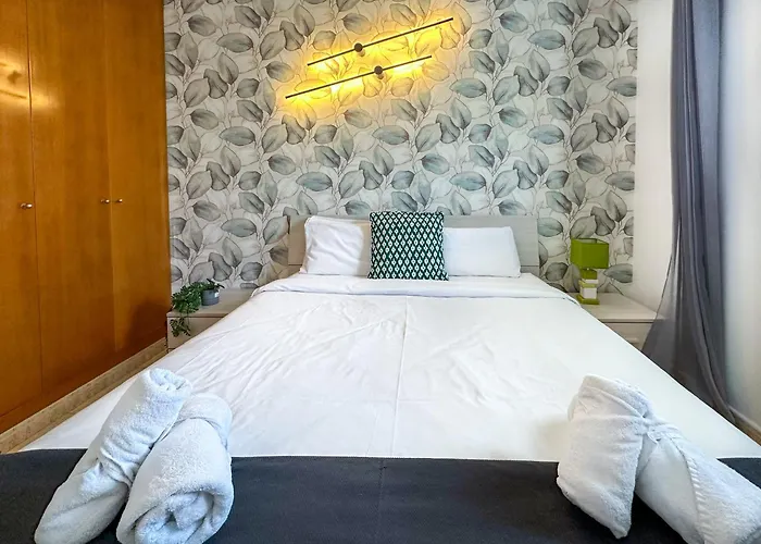 Sunlight By Hello Homes *