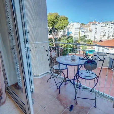 Sunlight By Hello Homes